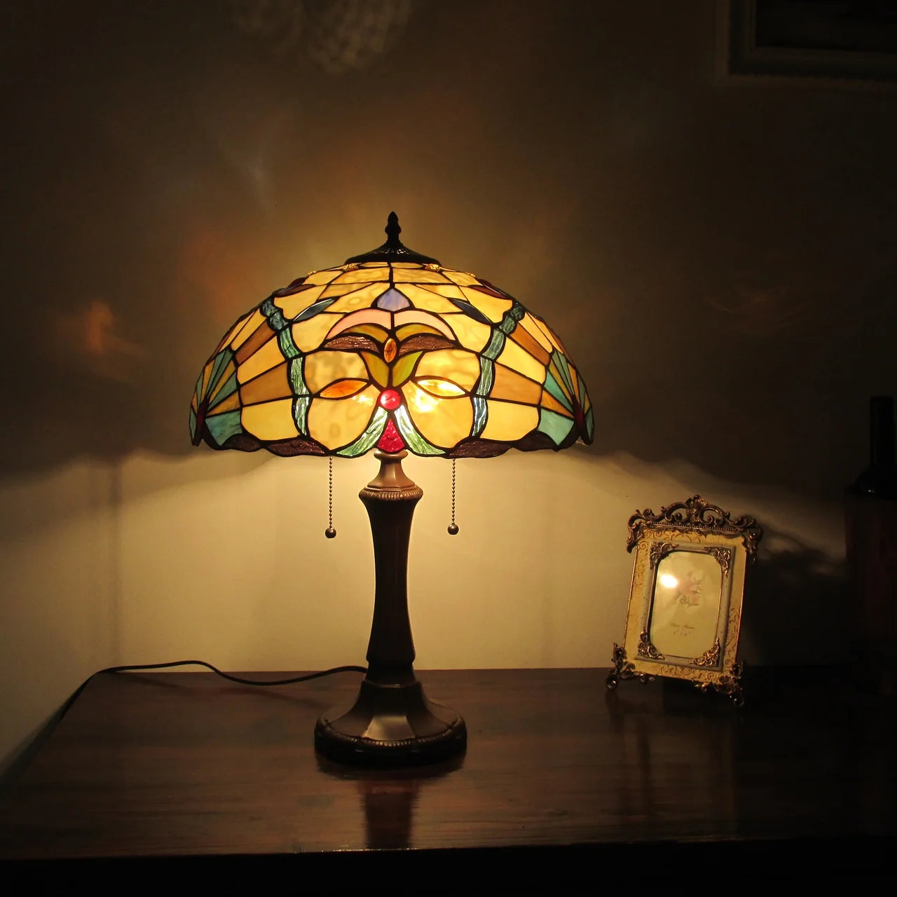 Chloe Addie Table Lamp