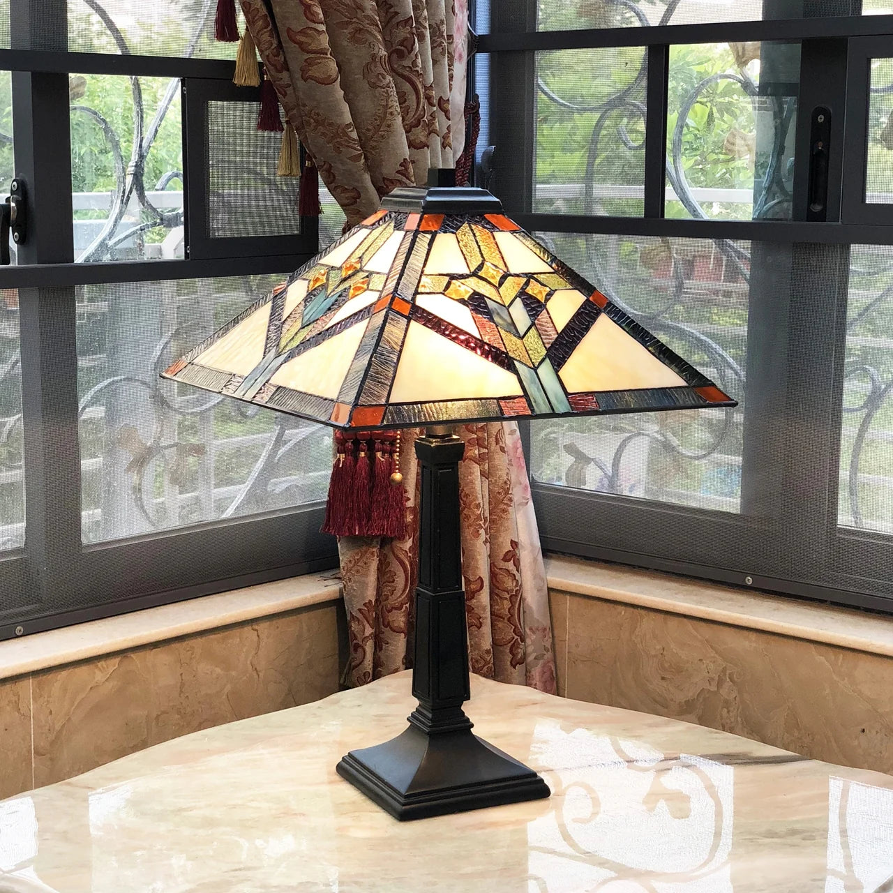 Chloe Shay Table Lamp