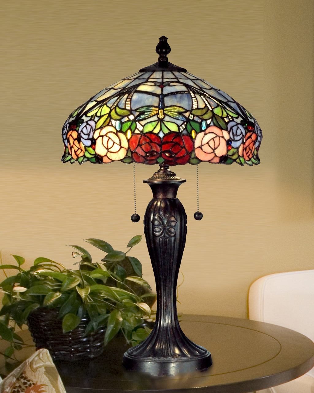 Dale Tiffany Zenia Rose Table Lamp