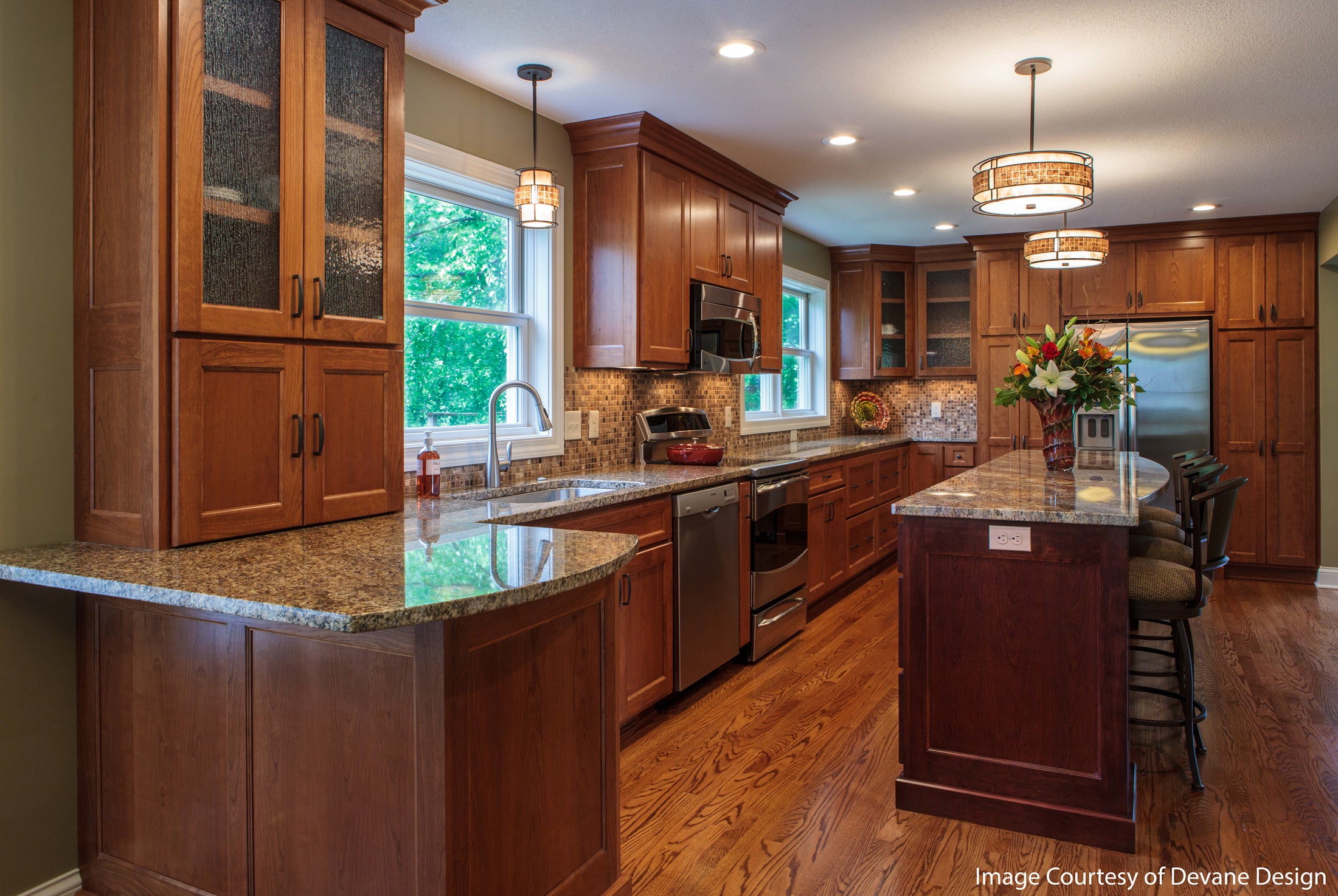 Quoizel Laguna Mica Pendant