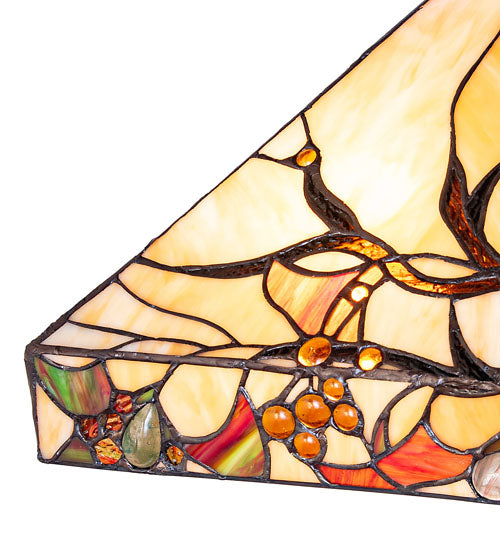 Meyda Tiffany Woodland Berries Table Lamp - Stained Glass Woodland Berries Table Lamp Shade Closeup